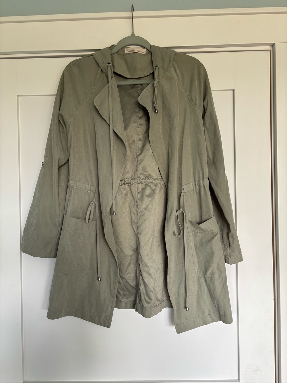 Lightweight Sage Utility Anorak Jacket with Hood